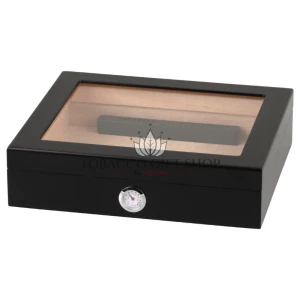 Humidor mat crni sa prozorom